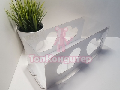 Коробка под рулет 30 см*12 см*12 см белая с сердечками