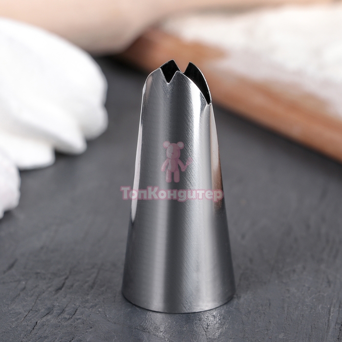 Насадка для кондитерского мешка d=2,3 см "Листик"